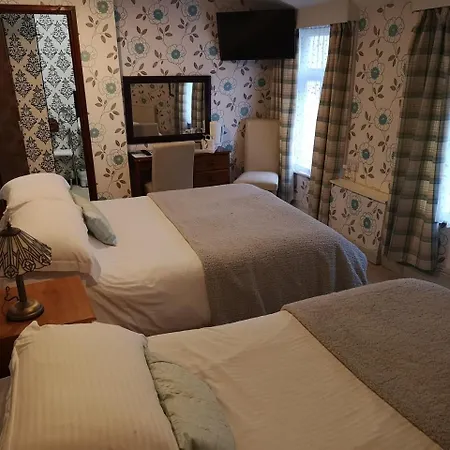 Gæstehus East Mount House 3*