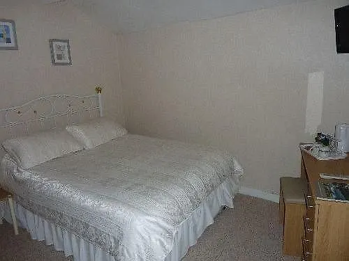 East Mount House بارو في فرنيس