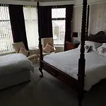 East Mount House بيت ضيافة 3*